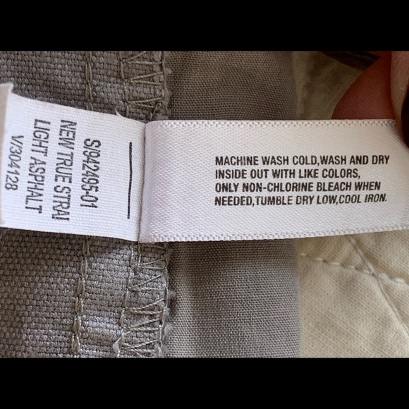 GAP Women's Straight-Leg Crop pants - Picture 4 of 12